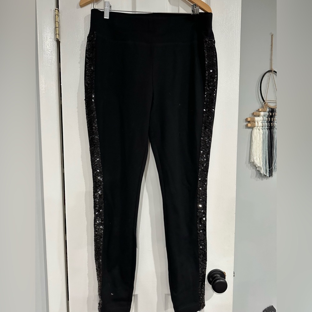 Women’s cotton leggings with side sequins